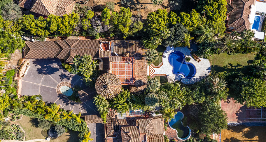 Elegante villa in mediterrane stijl in Rocio de Nagüeles, Golden Mile van Marbella.