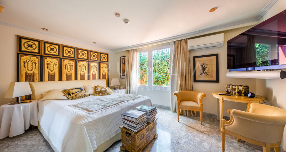 Elegante villa in mediterrane stijl in Rocio de Nagüeles, Golden Mile van Marbella.