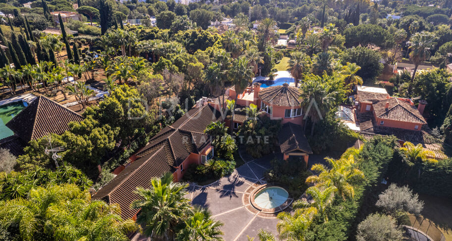 Elegante villa in mediterrane stijl in Rocio de Nagüeles, Golden Mile van Marbella.