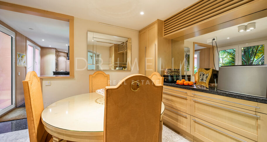 Elegante villa in mediterrane stijl in Rocio de Nagüeles, Golden Mile van Marbella.