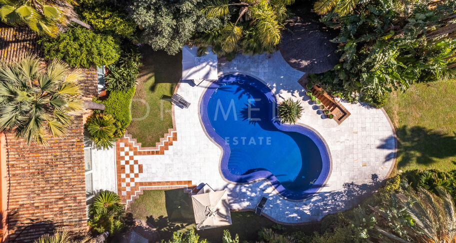 Elegante villa in mediterrane stijl in Rocio de Nagüeles, Golden Mile van Marbella.