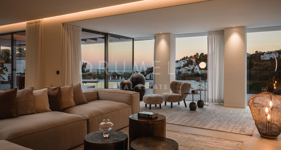 Spectaculaire gloednieuwe golfvilla met prachtig uitzicht in Las Lomas de La Quinta, Benahavís
