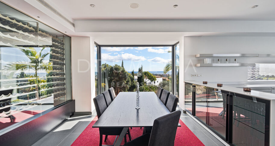 Blue Horizon - Stunning contemporary house with panoramic sea views in Los Flamingos Golf Resort, Benahavis