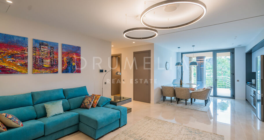 Luxuriöse moderne Villa in La Reserva de Alcuzcuz, Benahavis