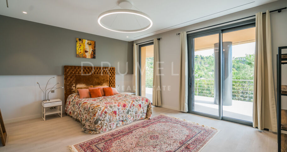 Luxuriöse moderne Villa in La Reserva de Alcuzcuz, Benahavis