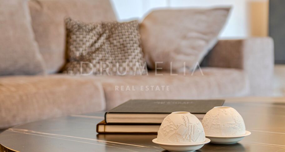 Elegant Classy Luxury Villa with Panoramic Sea Views, Sierra Blanca, Marbella