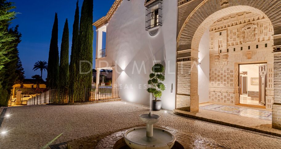 Elegant Classy Luxury Villa with Panoramic Sea Views, Sierra Blanca, Marbella