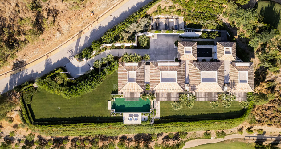 Villa Capriccio - Роскошный новый особняк в La Zagaleta Golf & Country Club, Бенахавис
