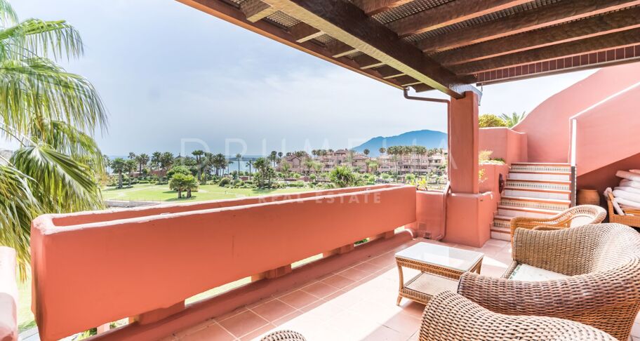 Unique Elegant Penthouse, Torre Bermeja, Estepona
