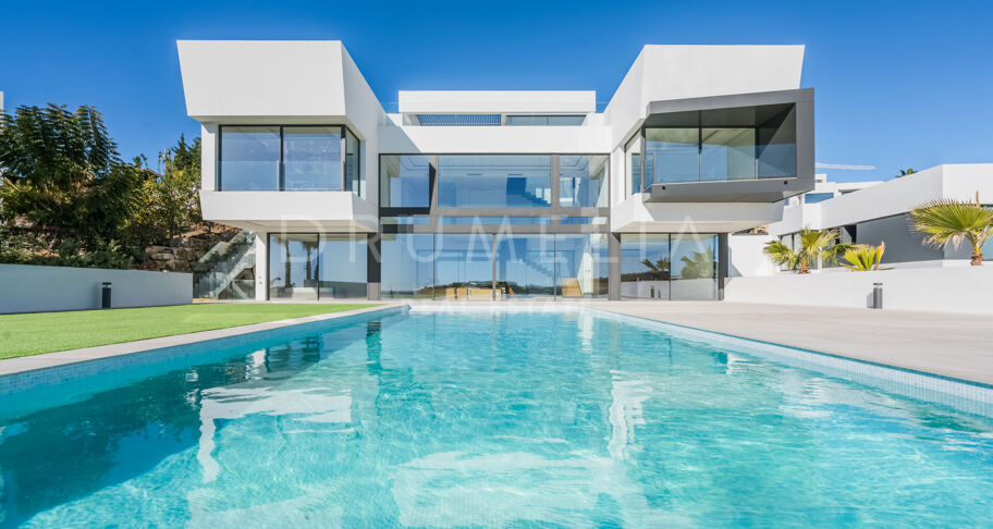 New Incredible Сontemporary House, La Alqueria, Benahavis