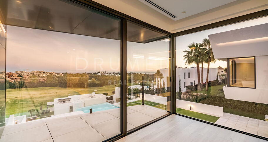 New Incredible Сontemporary House, La Alqueria, Benahavis