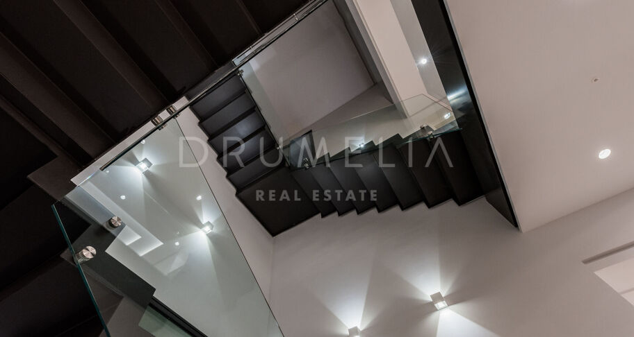 New Incredible Сontemporary House, La Alqueria, Benahavis