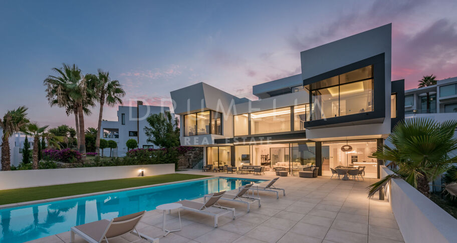 New Incredible Сontemporary House, La Alqueria, Benahavis