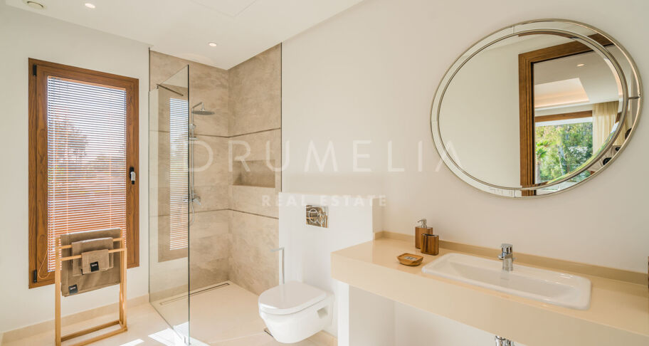 Villa Gardenia - Stunning Contemporary Villa in Guadalmina Baja