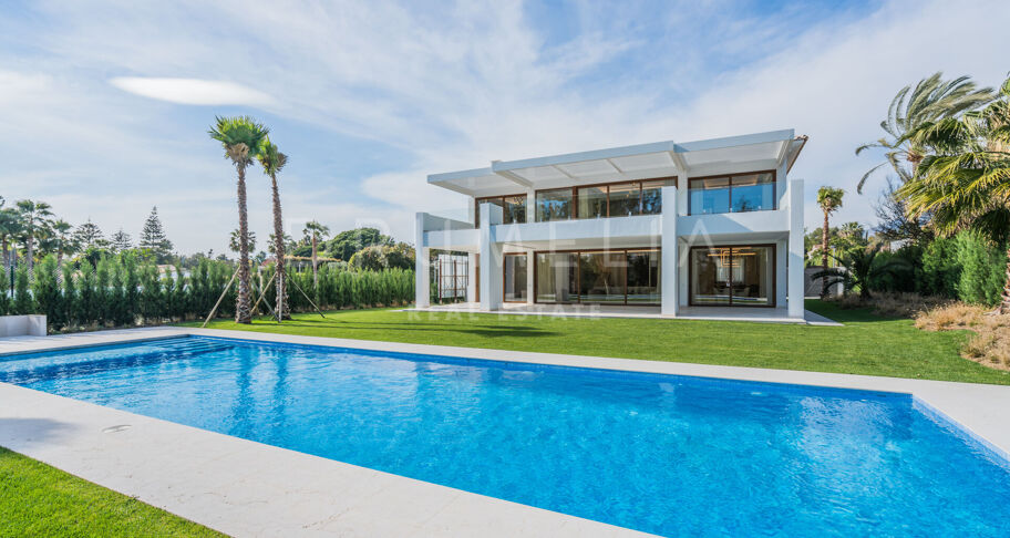 Villa Gardenia - Stunning Contemporary Villa in Guadalmina Baja