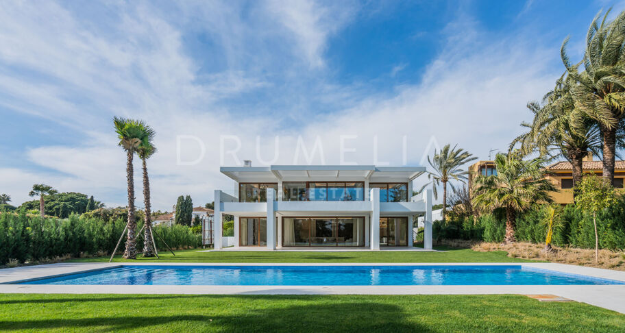 Villa Gardenia - Stunning Contemporary Villa in Guadalmina Baja