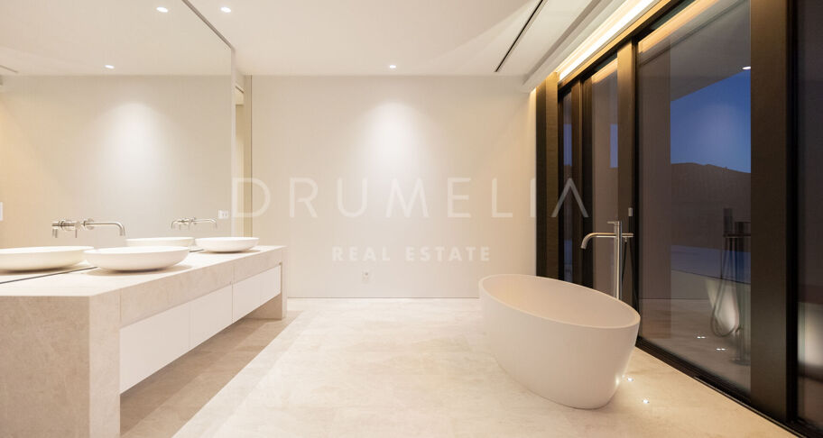 El Bosque 9 - Outstanding Modern Villa in La Reserva de Alcuzcuz, Benahavis