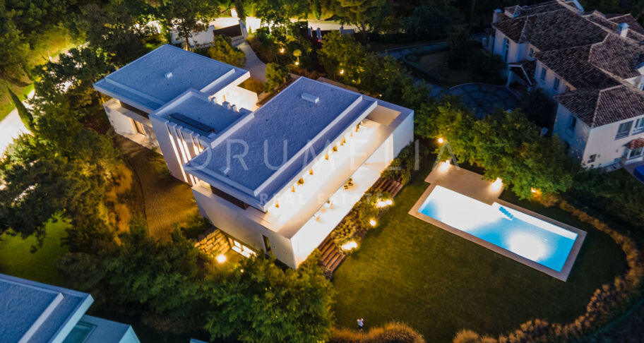 El Bosque 9 - Outstanding Modern Villa in La Reserva de Alcuzcuz, Benahavis