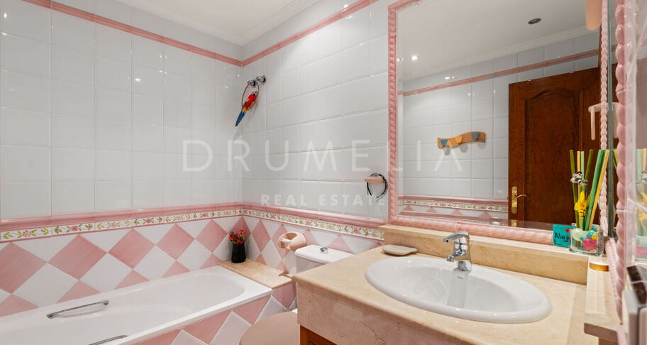 Charming 5-Bedroom Andalusian Villa with Private Pool in Atalaya Río Verde, Marbella