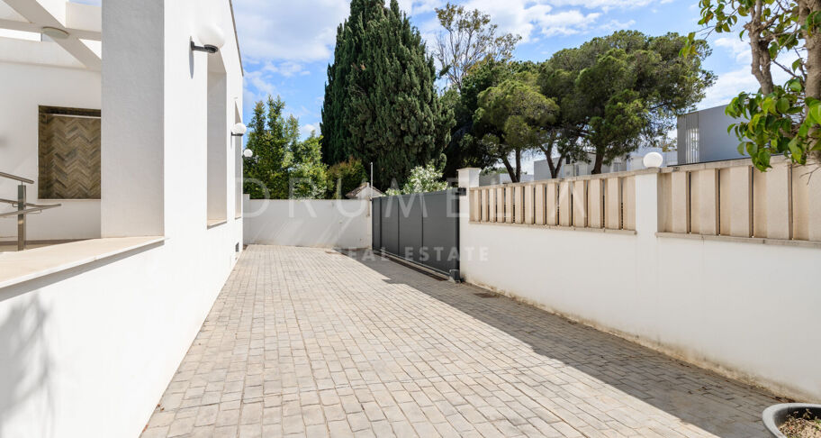 Ekskluzywna Willa z Restauracją i Potencjałem na Hotel Butikowy w Golden Beach, Marbella