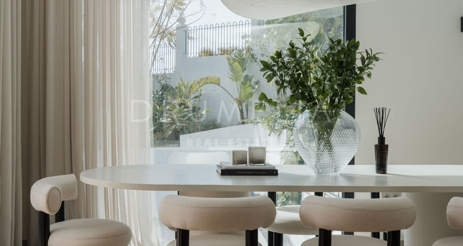Villa Entièrement Rénovée à Vendre à Nueva Andalucía, Marbella