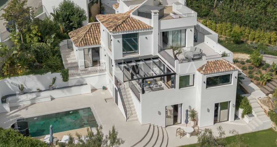 Villa Entièrement Rénovée à Vendre à Nueva Andalucía, Marbella