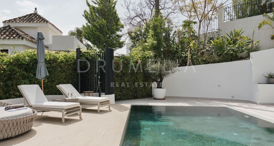 Villa Entièrement Rénovée à Vendre à Nueva Andalucía, Marbella