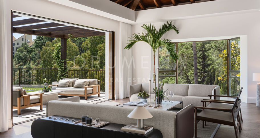 Villa de luxe avec vue mer à El Herrojo, Benahavís