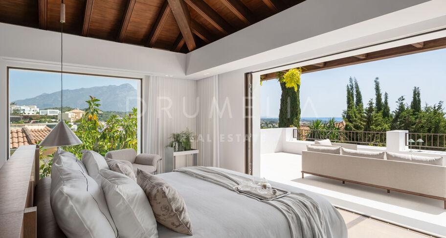 Villa de luxe avec vue mer à El Herrojo, Benahavís