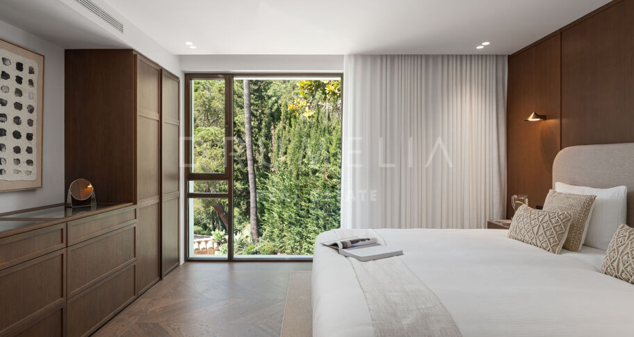 Villa de luxe avec vue mer à El Herrojo, Benahavís