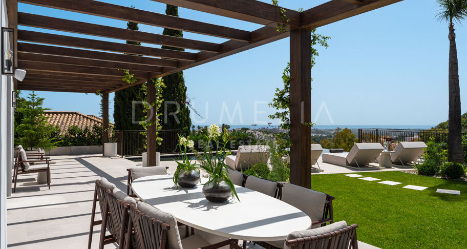 Villa de luxe avec vue mer à El Herrojo, Benahavís