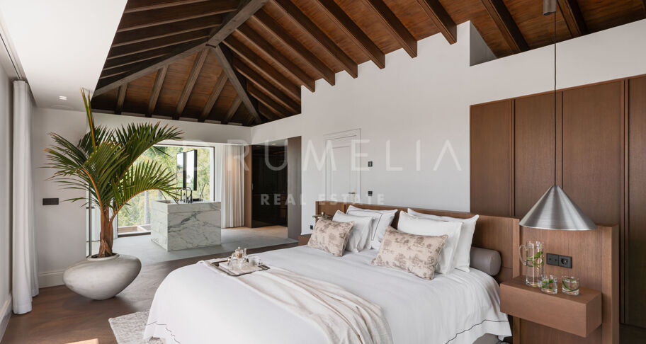 Villa de luxe avec vue mer à El Herrojo, Benahavís