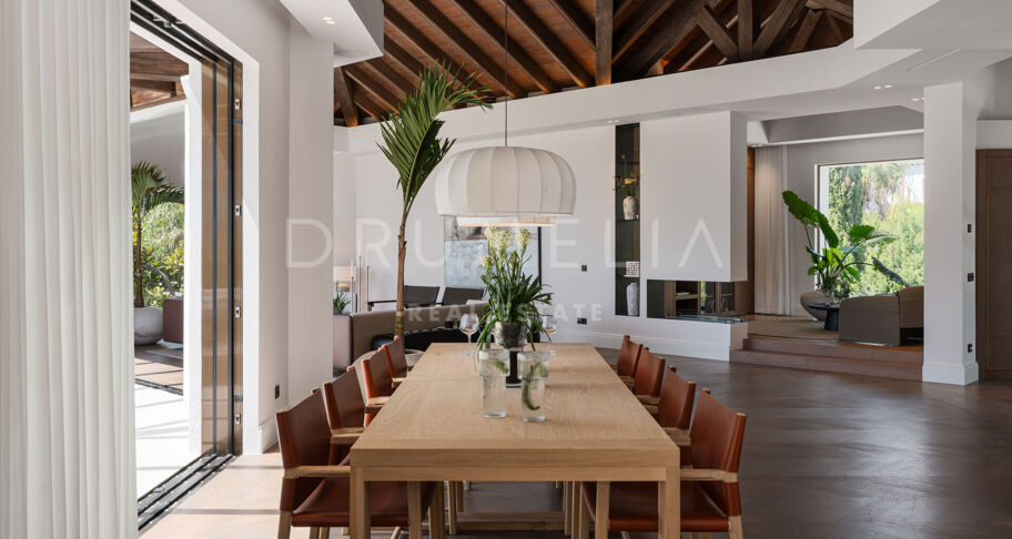 Villa de luxe avec vue mer à El Herrojo, Benahavís