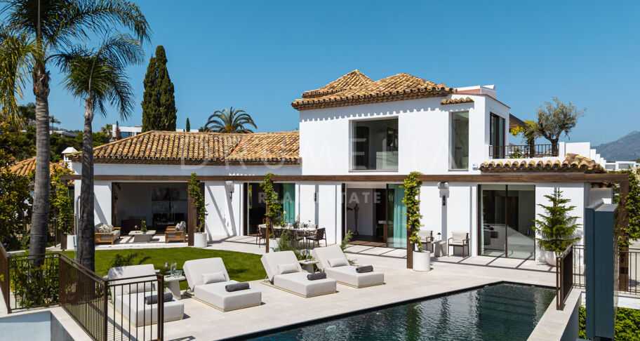 Villa de luxe avec vue mer à El Herrojo, Benahavís