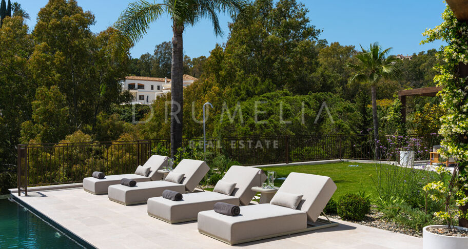Villa de luxe avec vue mer à El Herrojo, Benahavís