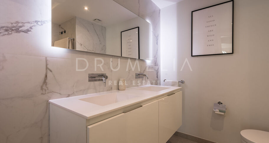 Modern penthouse with solarium in San Pedro de Alcántara