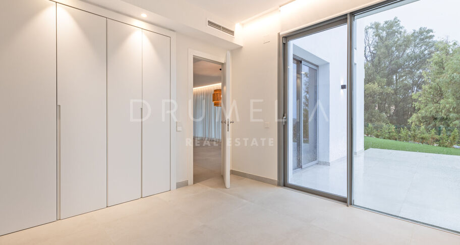 Nieuwbouw hoekvilla in Treetops, San Pedro · 4 slaapkamers, privé jacuzzi en panoramisch uitzicht over het dal