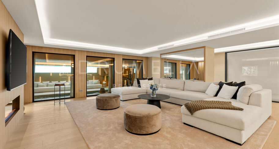 Villa Marusha - Modern Andalusian Villa in Sierra Blanca with La Concha and Sea views