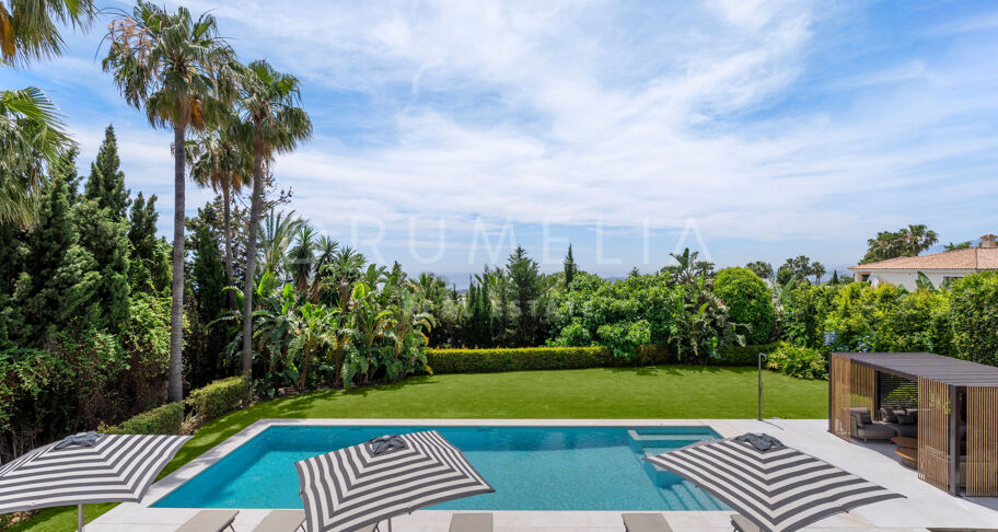 Villa Marusha - Modern Andalusian Villa in Sierra Blanca with La Concha and Sea views