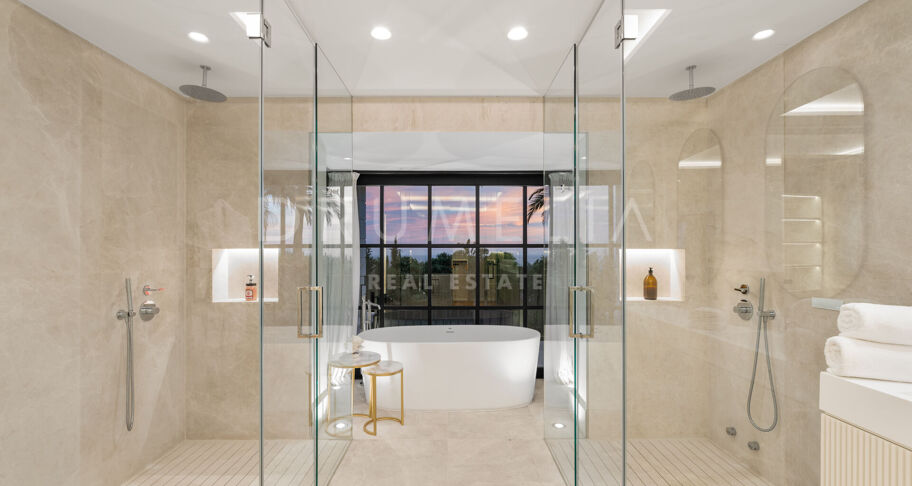 Villa Marusha - Modern Andalusian Villa in Sierra Blanca with La Concha and Sea views