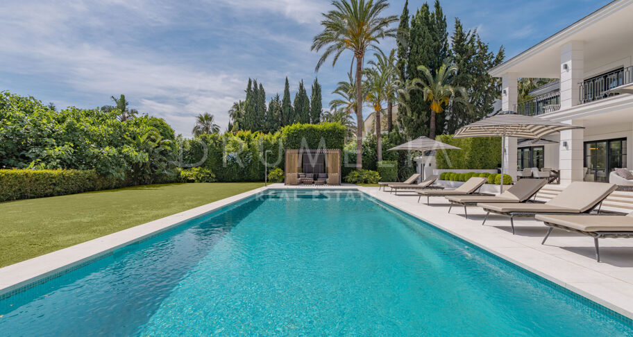 Villa Marusha - Modern Andalusian Villa in Sierra Blanca with La Concha and Sea views