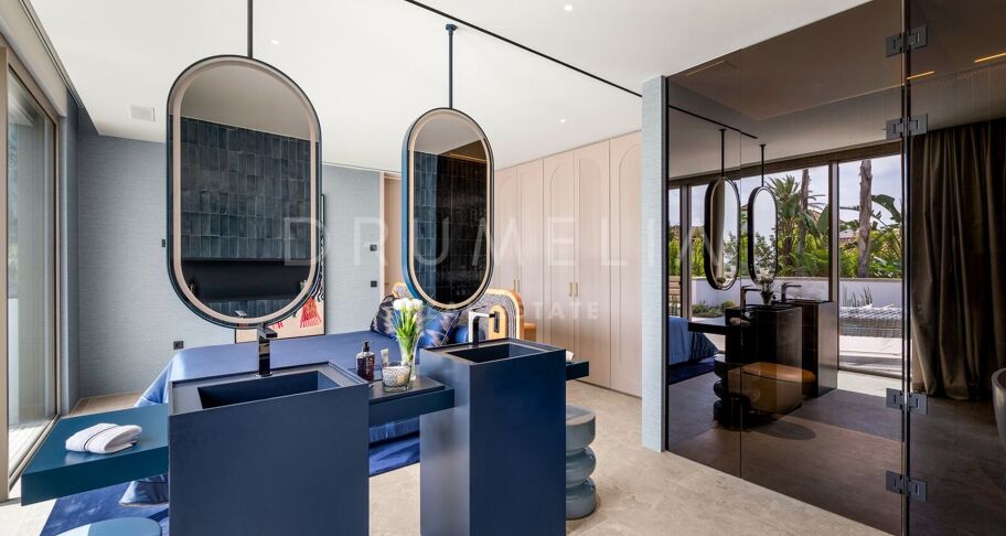 Villa for salg i La Reserva, Sotogrande
