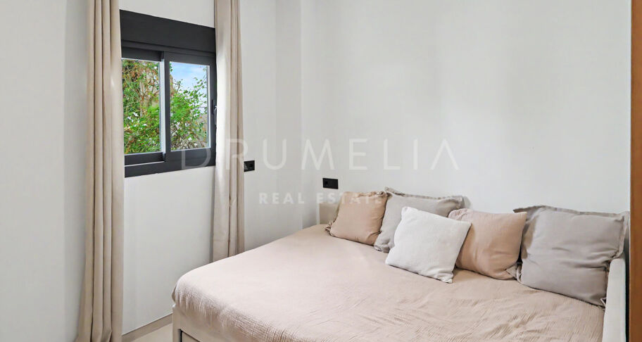 Renoviertes Apartment im Erdgeschoss in Andaluceda del Mar, Puerto Banfas