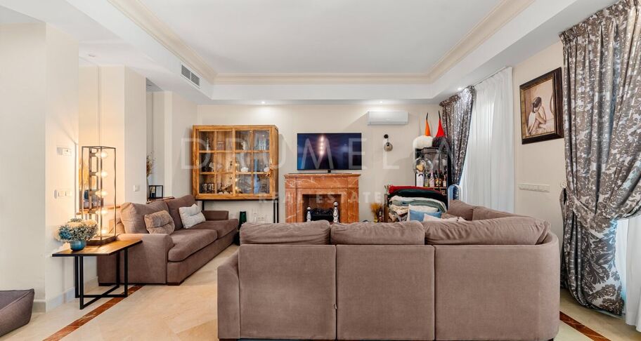 Villa à Las Brisas, Nueva Andalucía, dans un cadre ultra-privé
