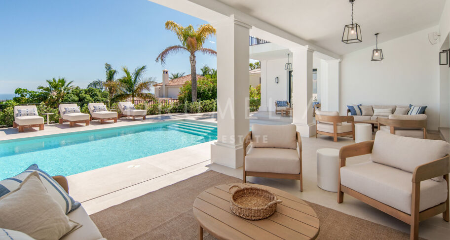 Villa for salg i Puerto del Almendro, Benahavis