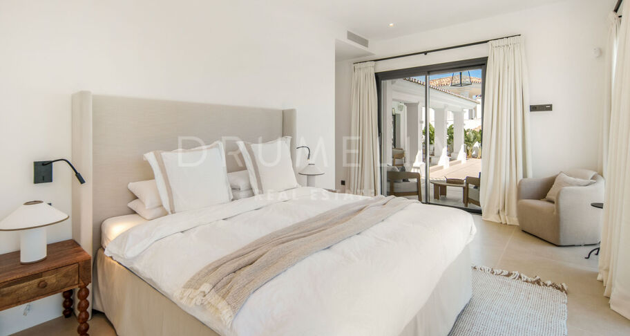 Villa for salg i Puerto del Almendro, Benahavis