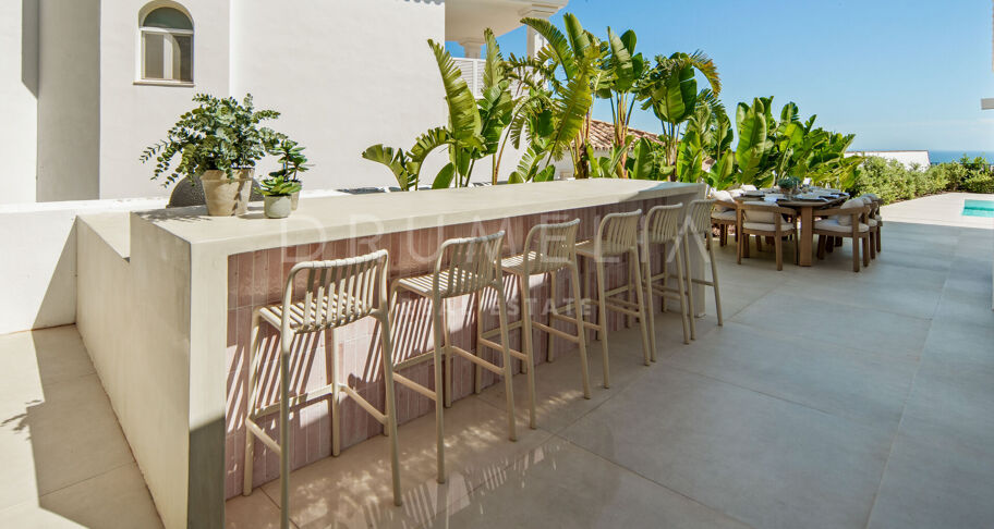 Villa for salg i Puerto del Almendro, Benahavis