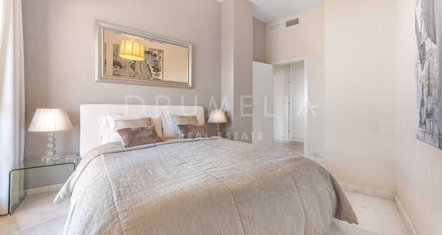 Spectaculaire penthouse avec vue sur la mer à Cosmo Beach, Estepona, à quelques mètres de la plage
