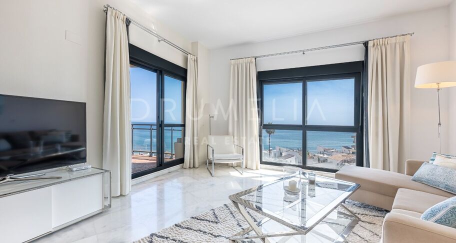 Spectaculaire penthouse avec vue sur la mer à Cosmo Beach, Estepona, à quelques mètres de la plage