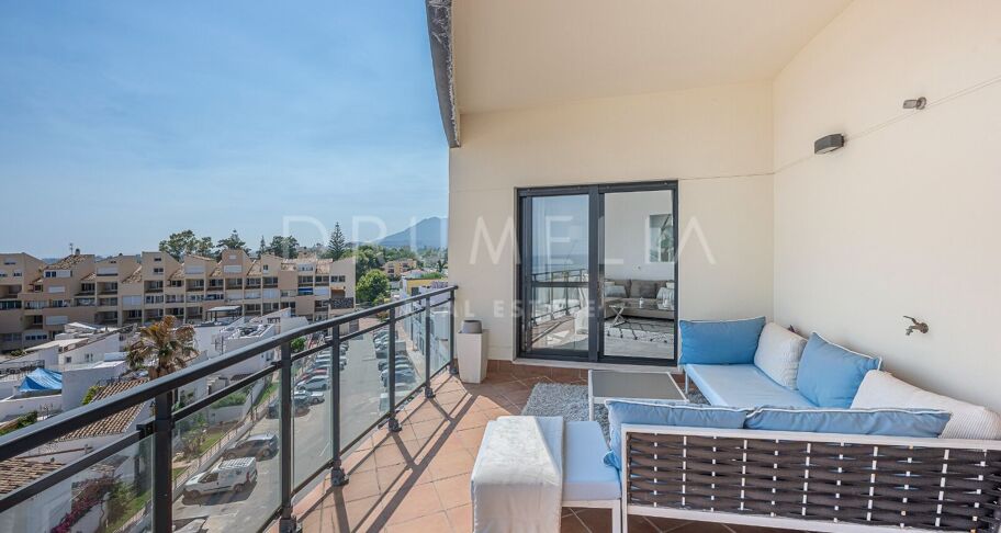 Spectaculaire penthouse avec vue sur la mer à Cosmo Beach, Estepona, à quelques mètres de la plage